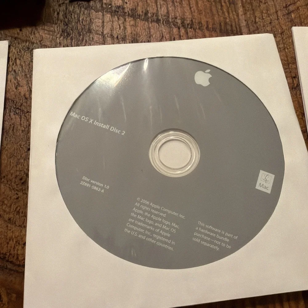 Genuine Apple Wired USB Mighty Mouse A1152 Opened Not Used With Box And Disks